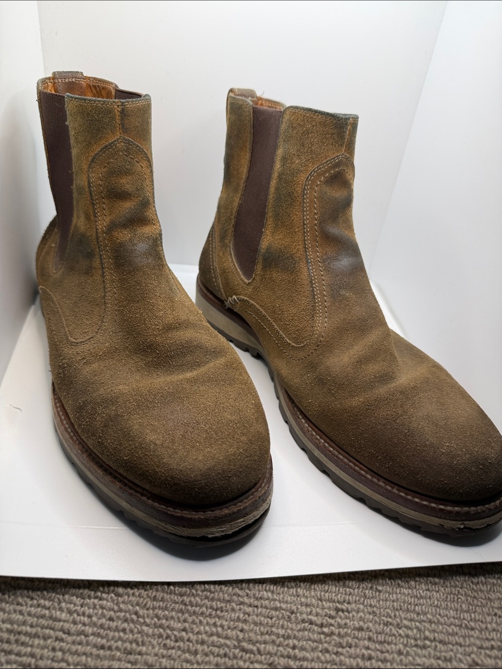 Lucchese's Ranger II Chelsea Boot
Brown Suede - 10.5M